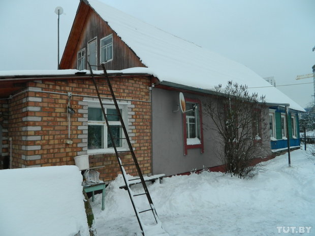 У Мінску жанчыну, якая пратэставала, знялі з вежавага крана (фота)