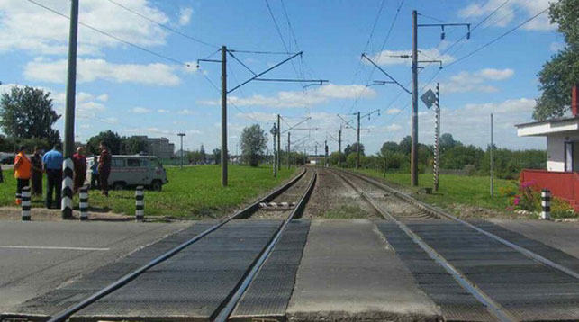 У Смалявіцкім раёне хуткасны Stadler насмерць збіў 14-гадовага раварыста