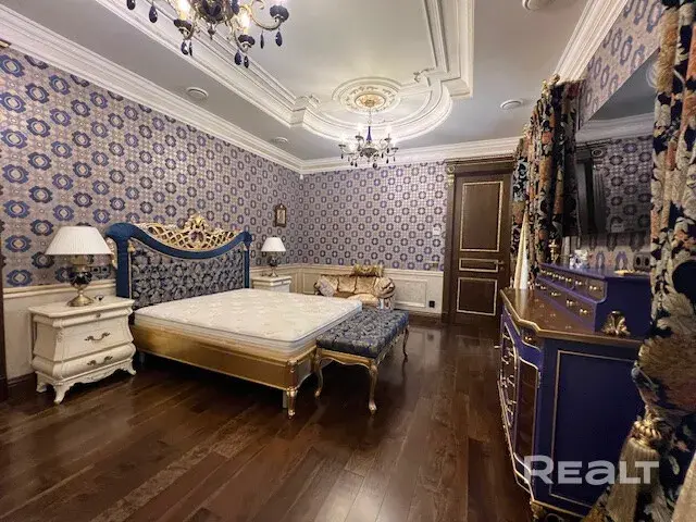 Як выглядаюць самыя дарагія катэджы ў Беларусі?