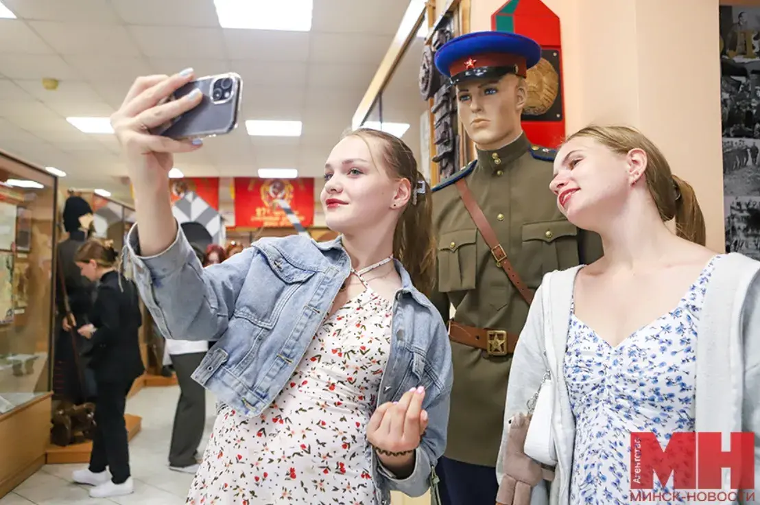 У вайсковую часць у Мінску прыязджала "дэлегацыя" з акупаванага Мелітопаля