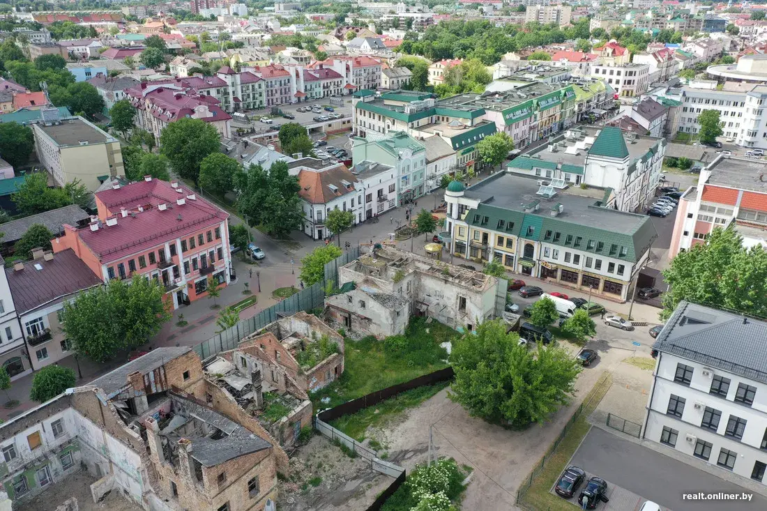 Пяць найгоршых рэстаўрацый гістарычных аб’ектаў Беларусі — каментуе эксперт