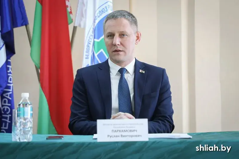 У Смаргоні міністр гаварыў пра кадравы голад і канкурэнцыю з сілавікамі