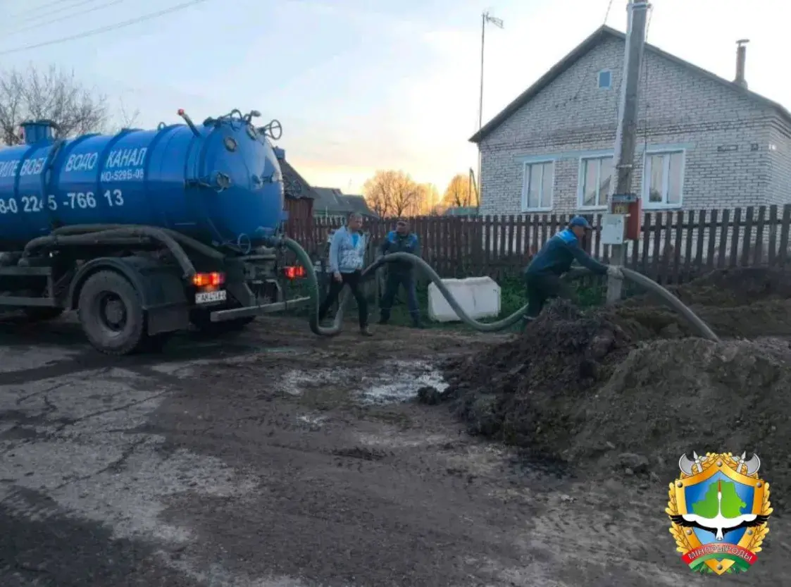 У Крычаве прарвала каналізацыйны калектар, усё пацякло ў Сож