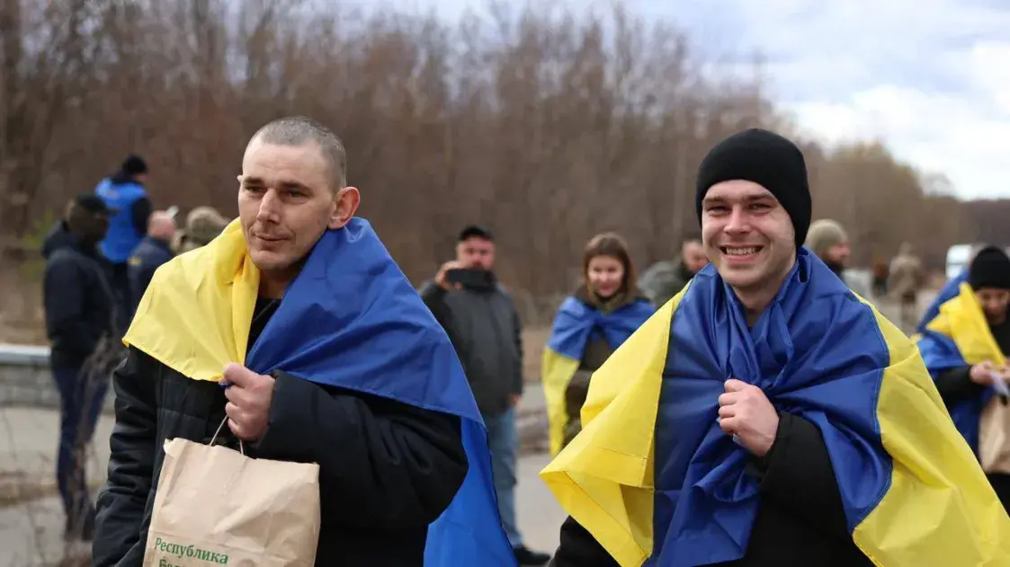 Украіна і Расія абмяняліся палоннымі праз тэрыторыю Беларусі