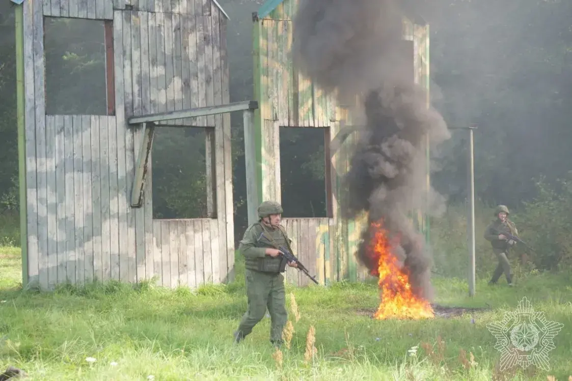 У Мінабароны паказалі, як трэніруюць "нядбайных" аграрыяў