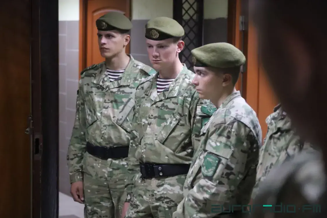 У Мінску вайскоўцаў сталі вадзіць на экскурсіі ў міліцыю