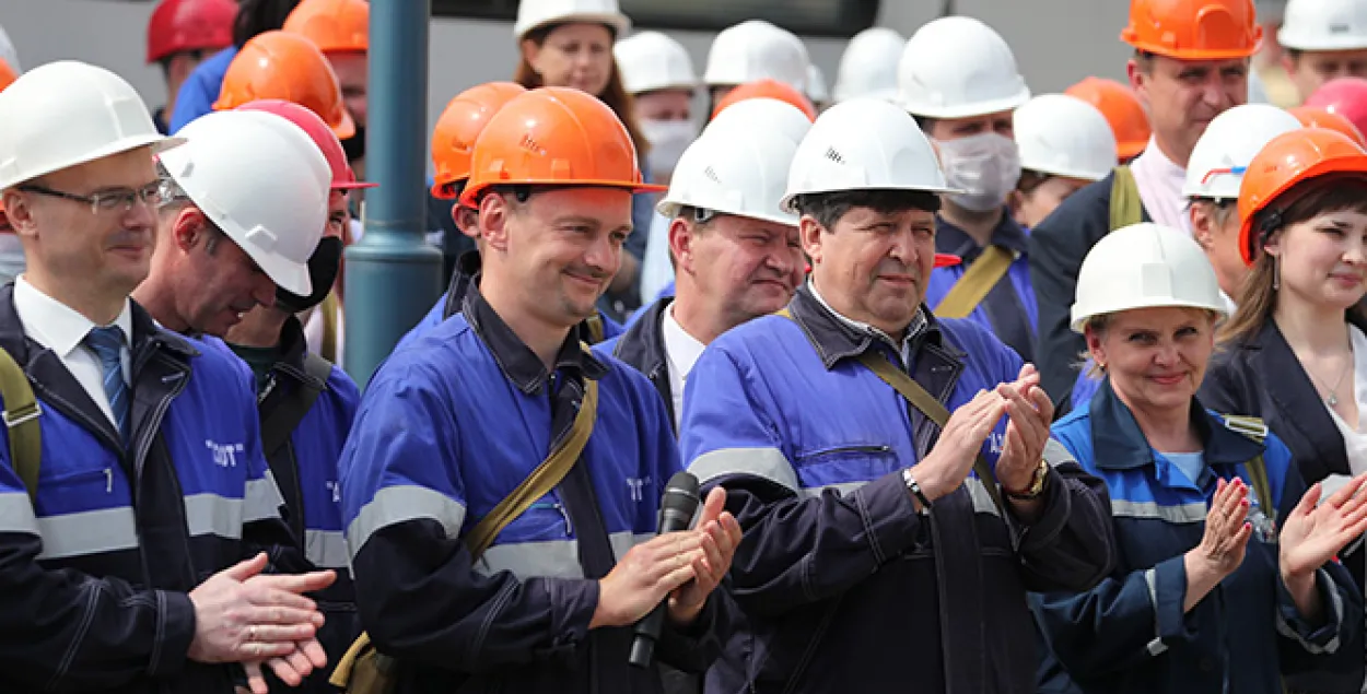 Во время встречи с рабочими "Гродно Азота" / president.gov.by​