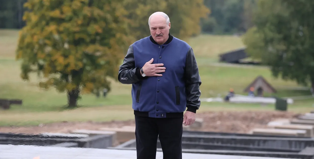 Александр Лукашенко говорил об амнистии в Хатыни / president.gov.by
