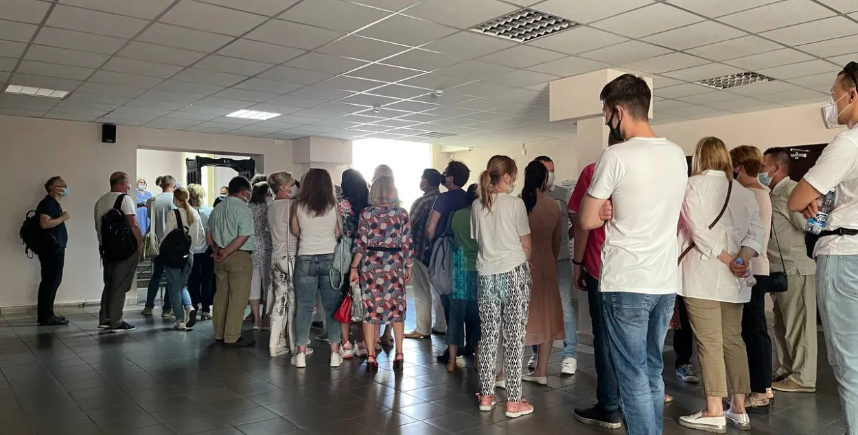 У судзе над Віктарам Бабарыкам пачаліся спрэчкі