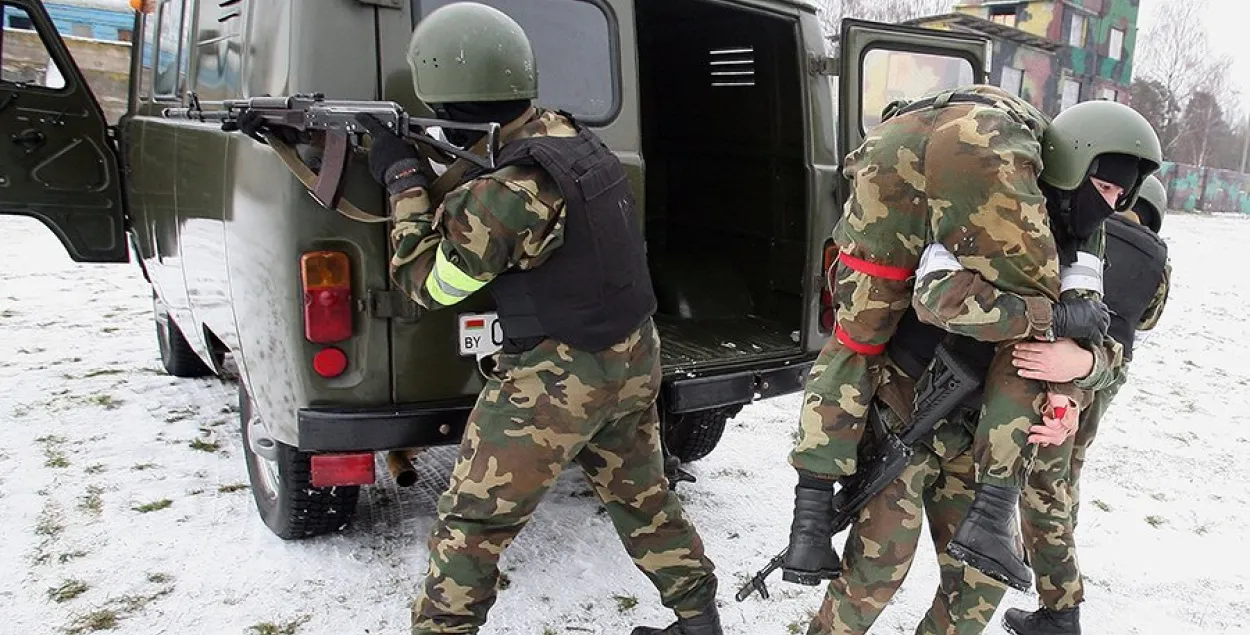 Exercises at the special training center, where special forces were trained / sb.by​