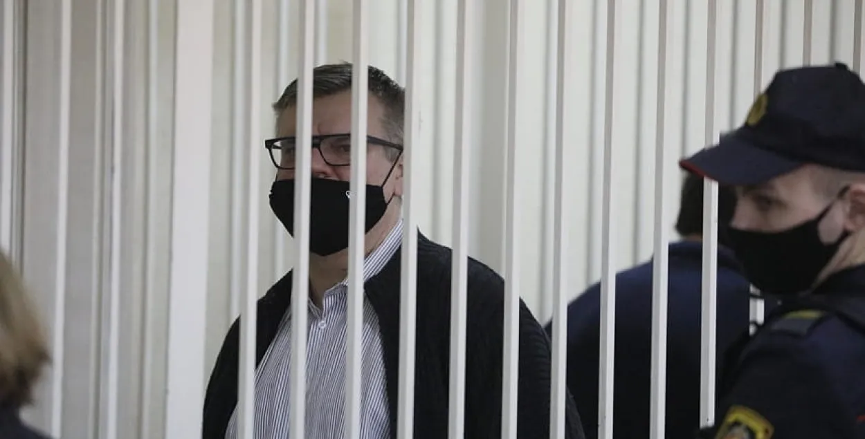 22 сакавіка аднавіўся суд над Віктарам Бабарыкам