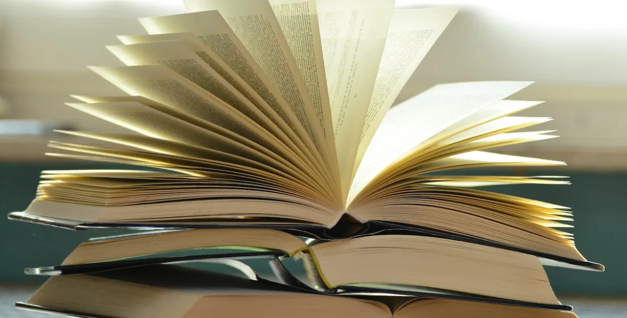 Украіна забараняе ўвоз кніг з Беларусі і Расіі / pexels.com
