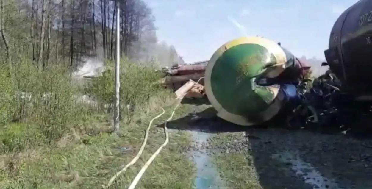 The train that went downhill near Bryansk / smotrim.ru
