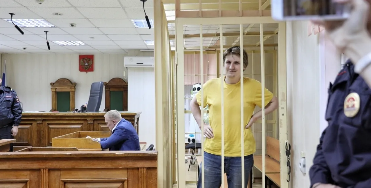 Уладзіслаў Сініца ў судзе /&nbsp;"Новая&nbsp;газета", Улад Дошкін