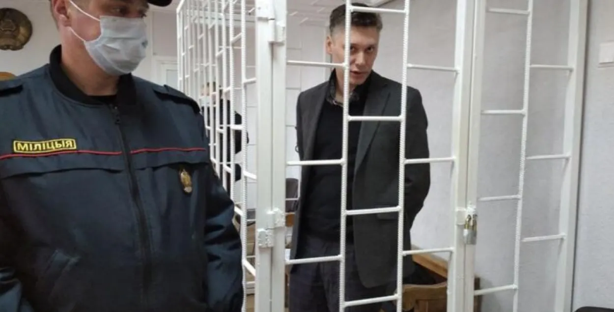 Уладзімір Дудараў на судзе
