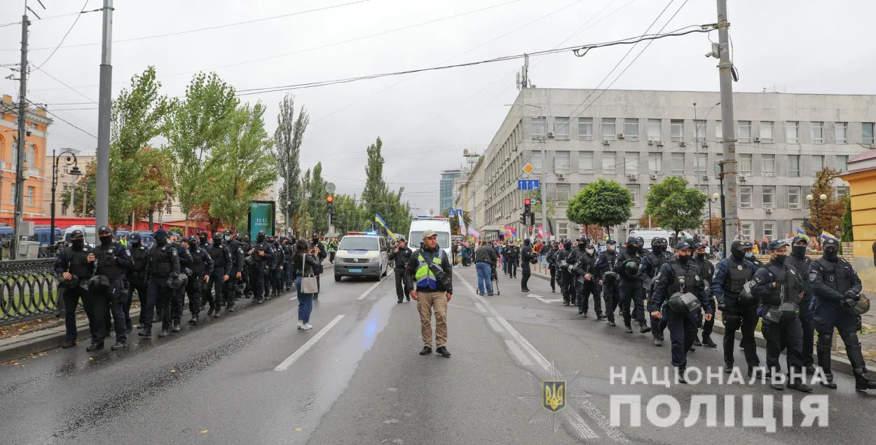 Сілавікі суправаджаюць марш роўнасці ў Кіеве /&nbsp;kyiv.npu.gov.ua