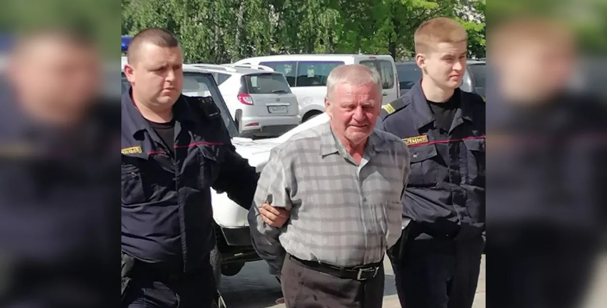 Задержание Владимира Бурштына за молитву / @christianvision
