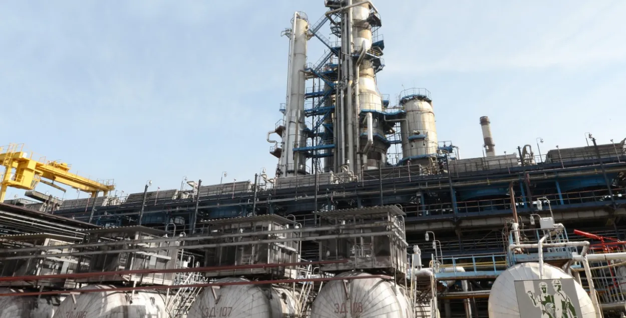 Расія ў IV квартале знізіць пастаўкі нафты на Мазырскі НПЗ