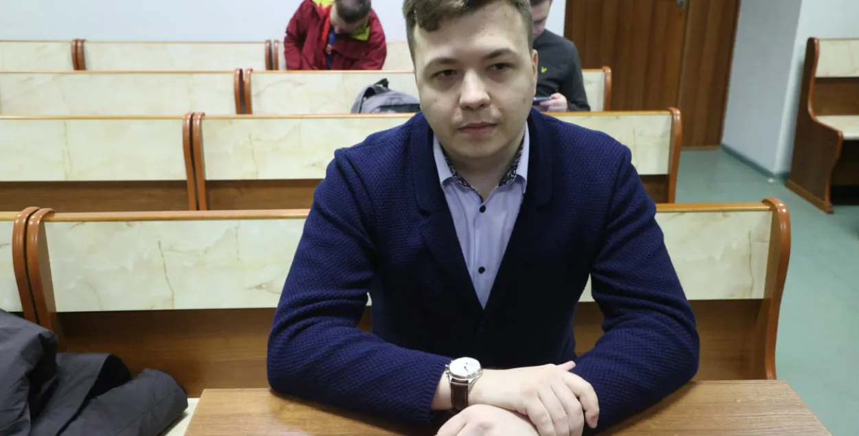Раман Пратасевіч на судзе
