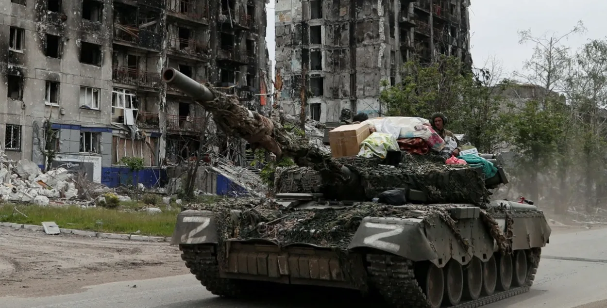 Танк с вещами в Попасной / Alexander Ermochenko / Reuters / Scanpix / LETA​