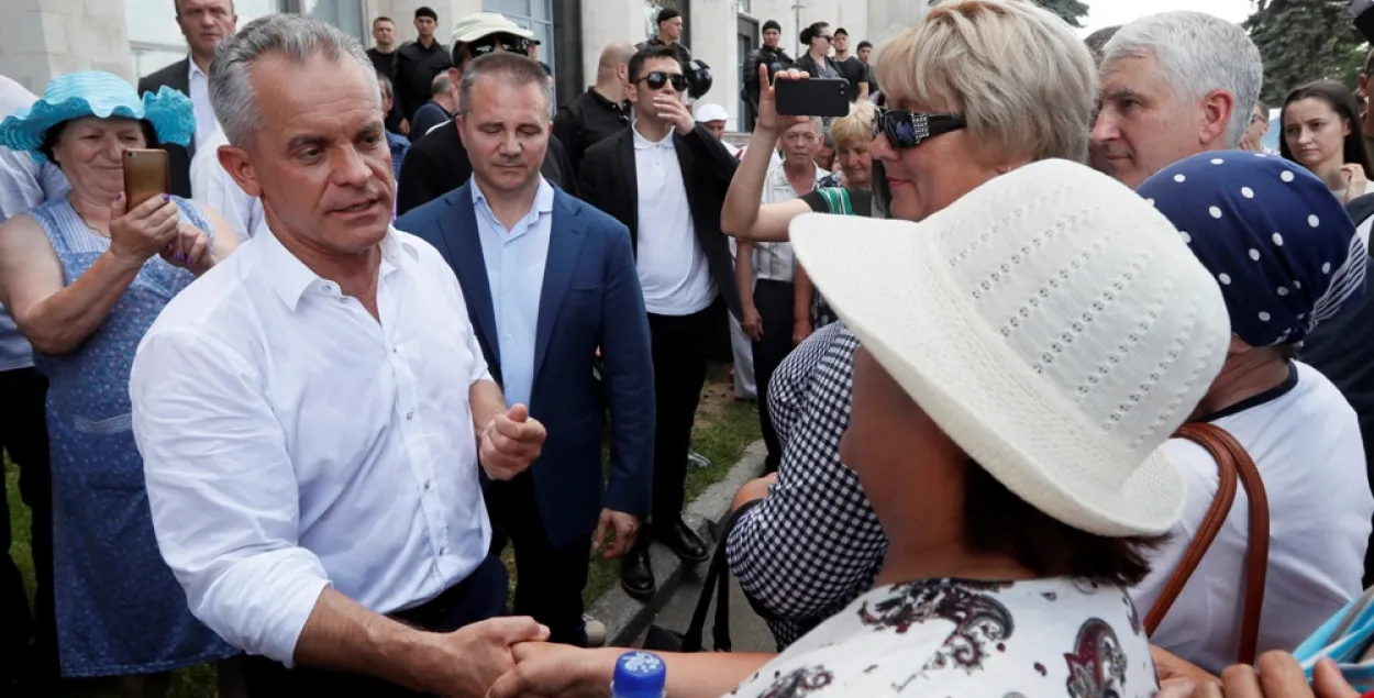 Страна одного олигарха. Спецрепортаж из Молдовы