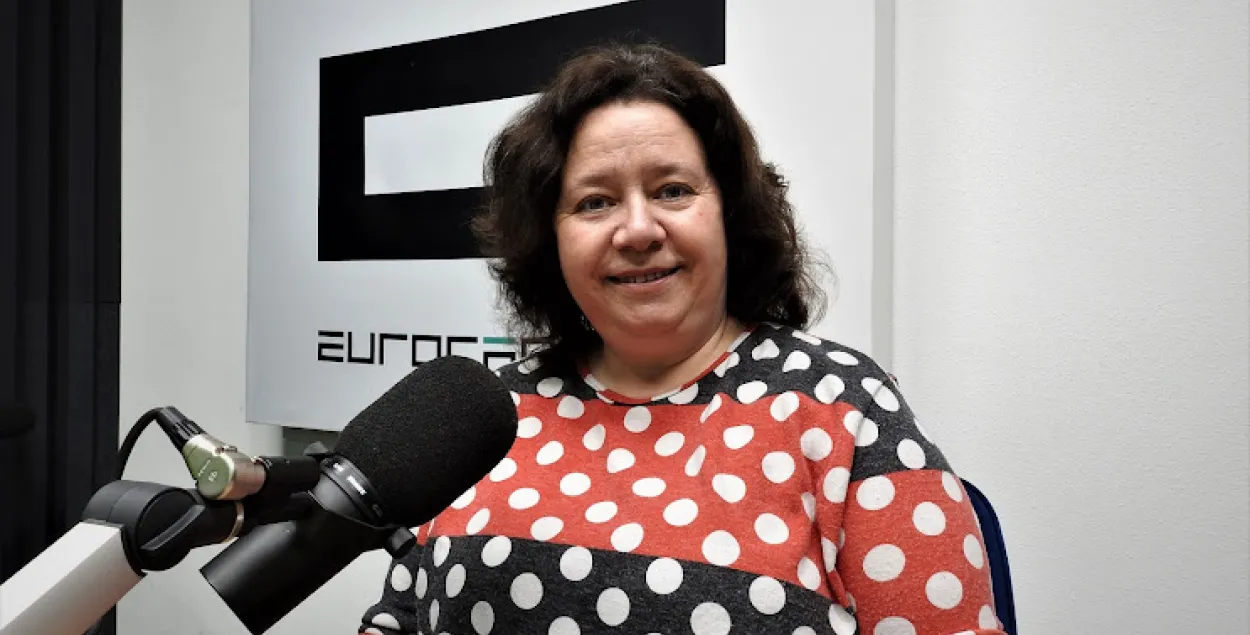 Известная учительница Анна Северинец записала рэп про “белорусицу”