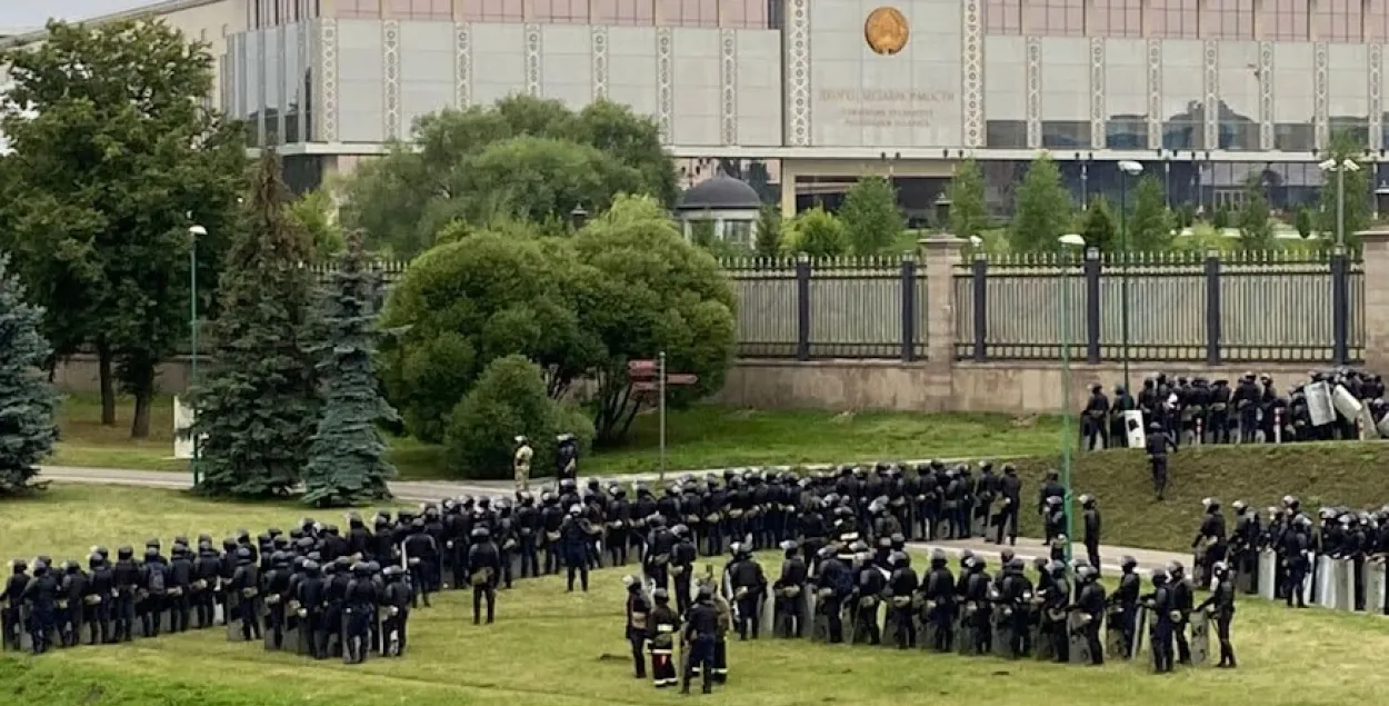 Сілавікі правядуць вучэнні па "спыненні масавых беспарадкаў"