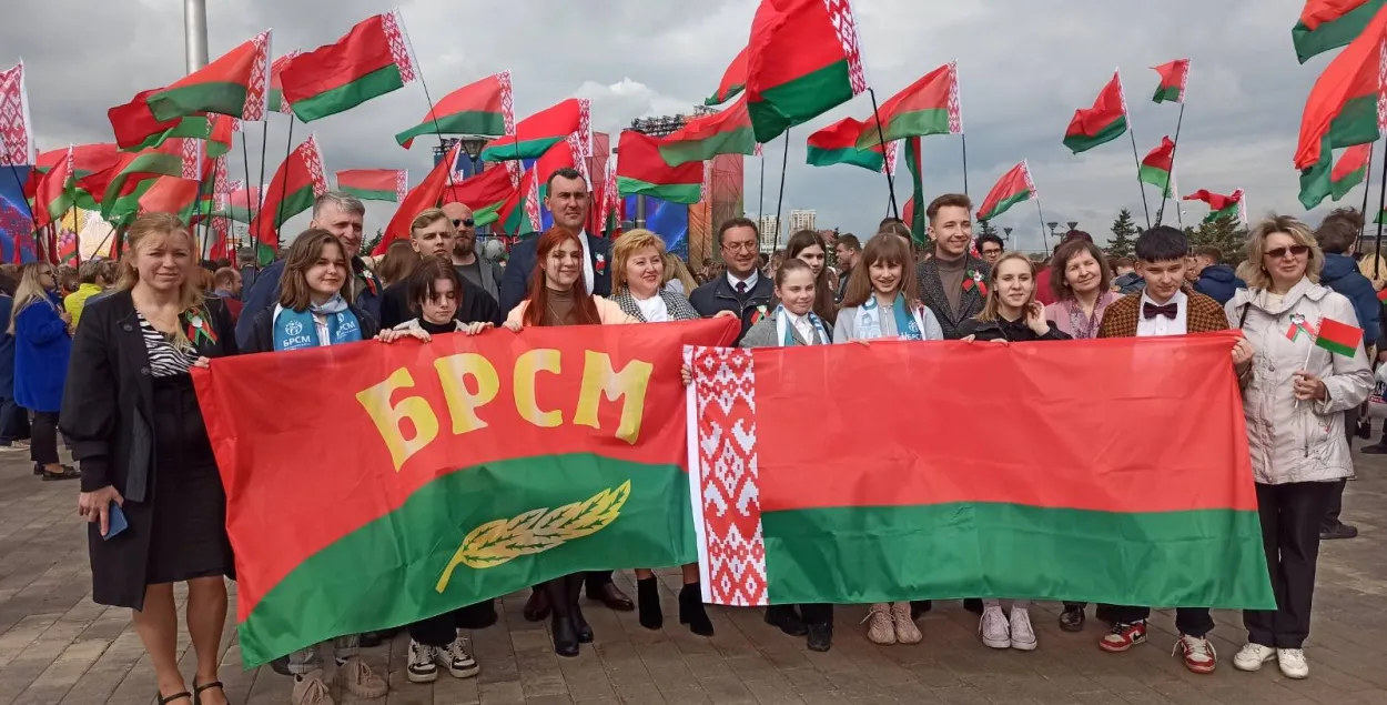 Актывісты БРСМ / СШ №125 Мінска

