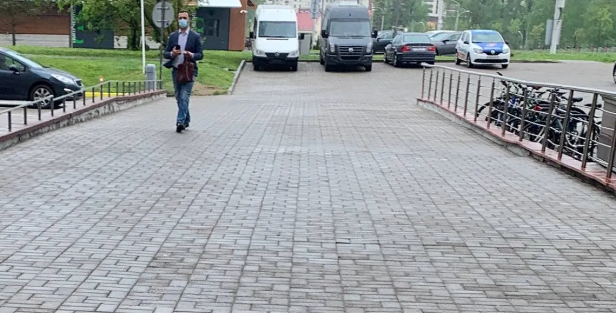 Перестали выходить на связь  журналисты, которые работали у офиса  TUT.BY