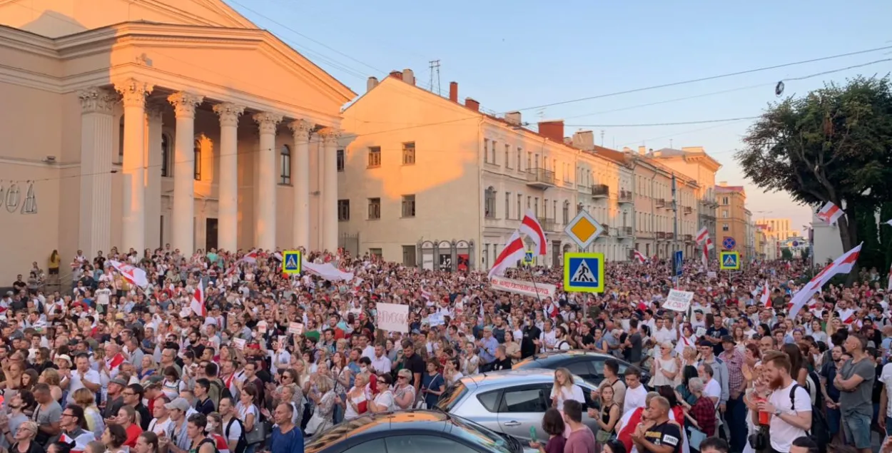 Ціханоўская аб'явіла, што будзе адзначацца 23 лютага