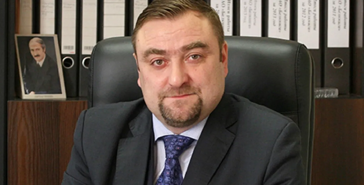 Зняты з пасады гендырэктар "Белкнігі"?