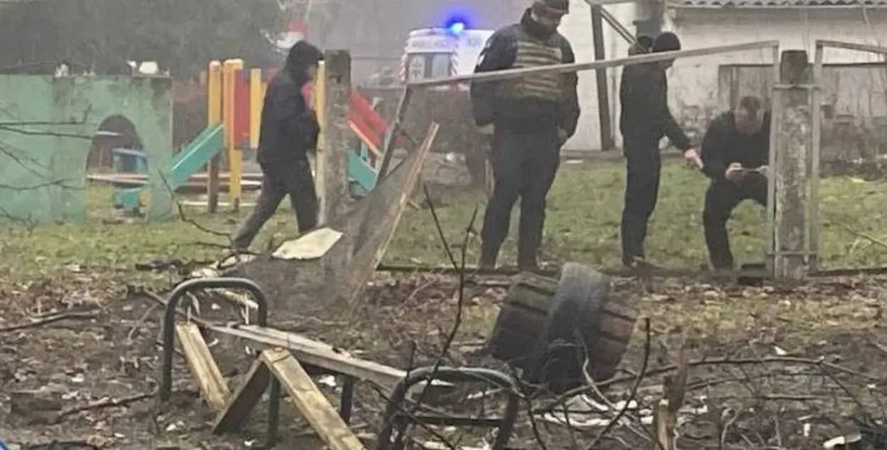 На месцы падзення верталёта працуюць следчыя / Магнолія ТВ
