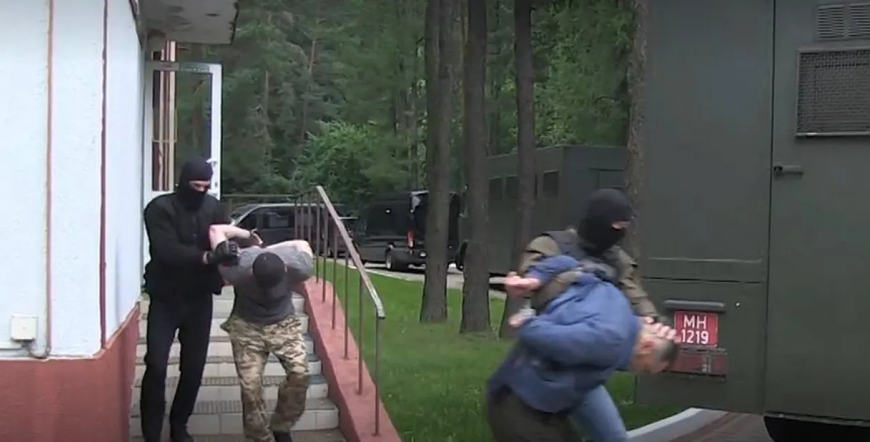 Задержание россиян в Беларуси / Скриншот с видео "Беларусь 1"​