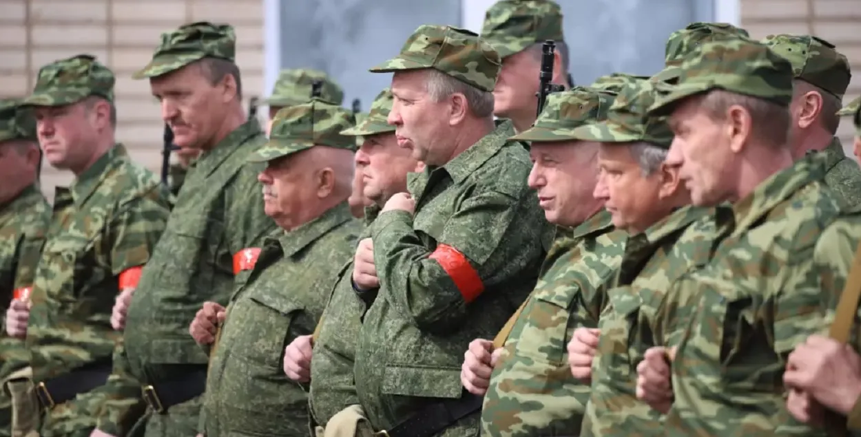 Ополченцы
