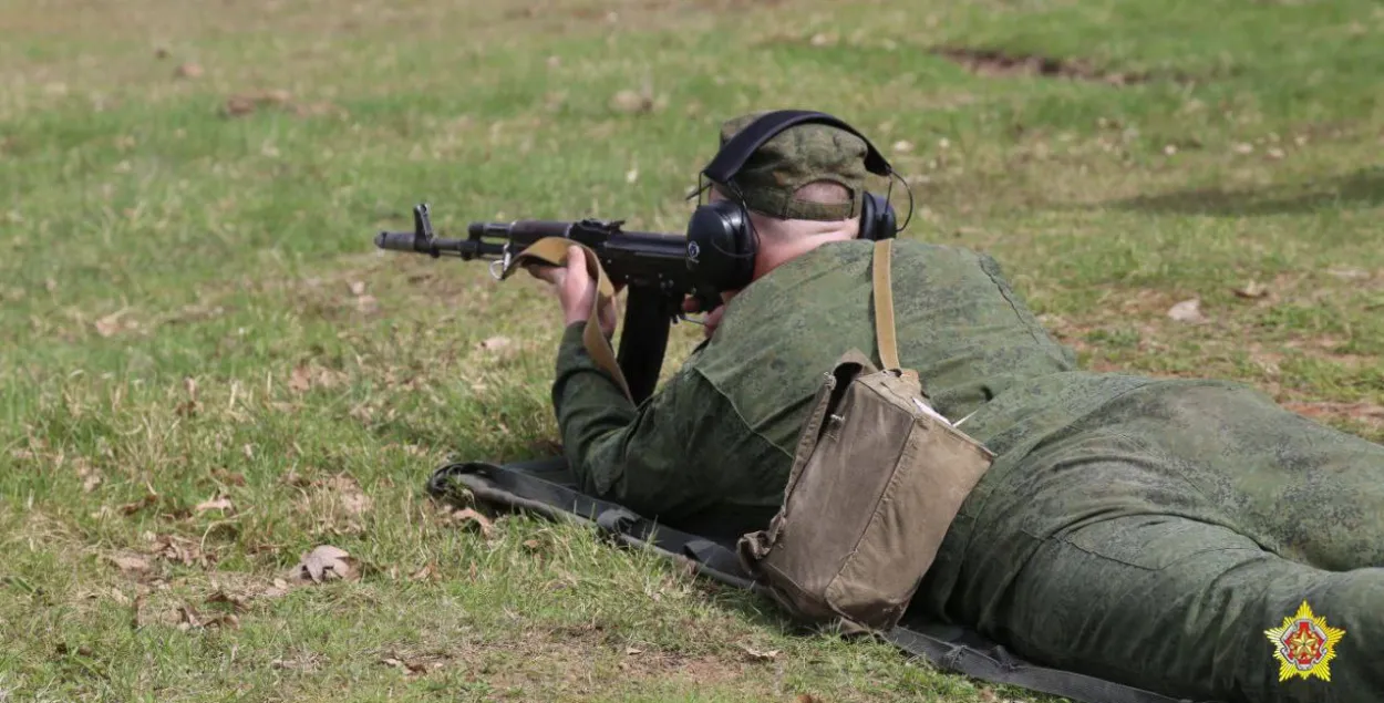 Салдат тэрміновай службы ў беларускім войску
