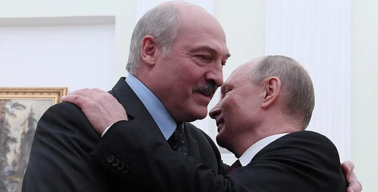 Alexander Lukashenko and Vladimir Putin
