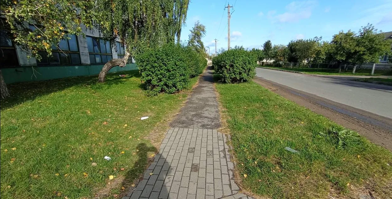 Тротуар, который продаётся в Слуцке
