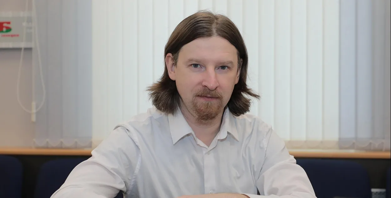 Аляксей Дзермант
