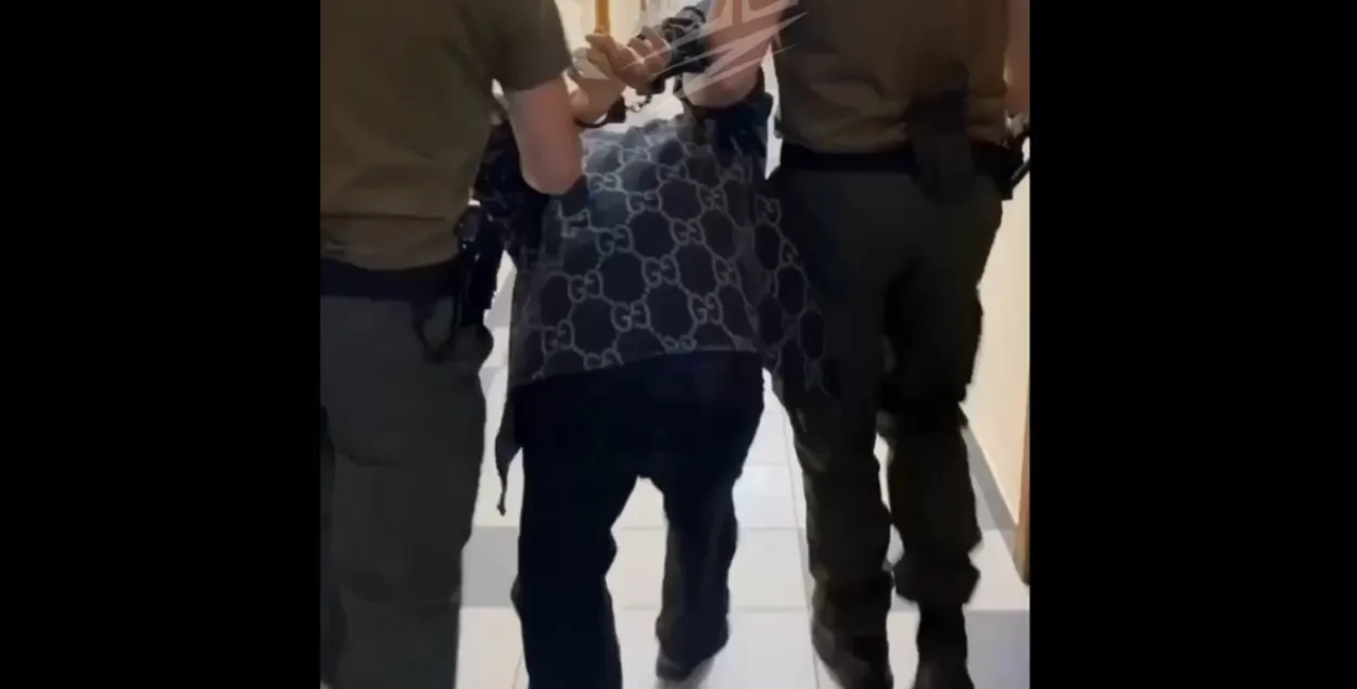 Адзін з затрыманых у Беларусі
