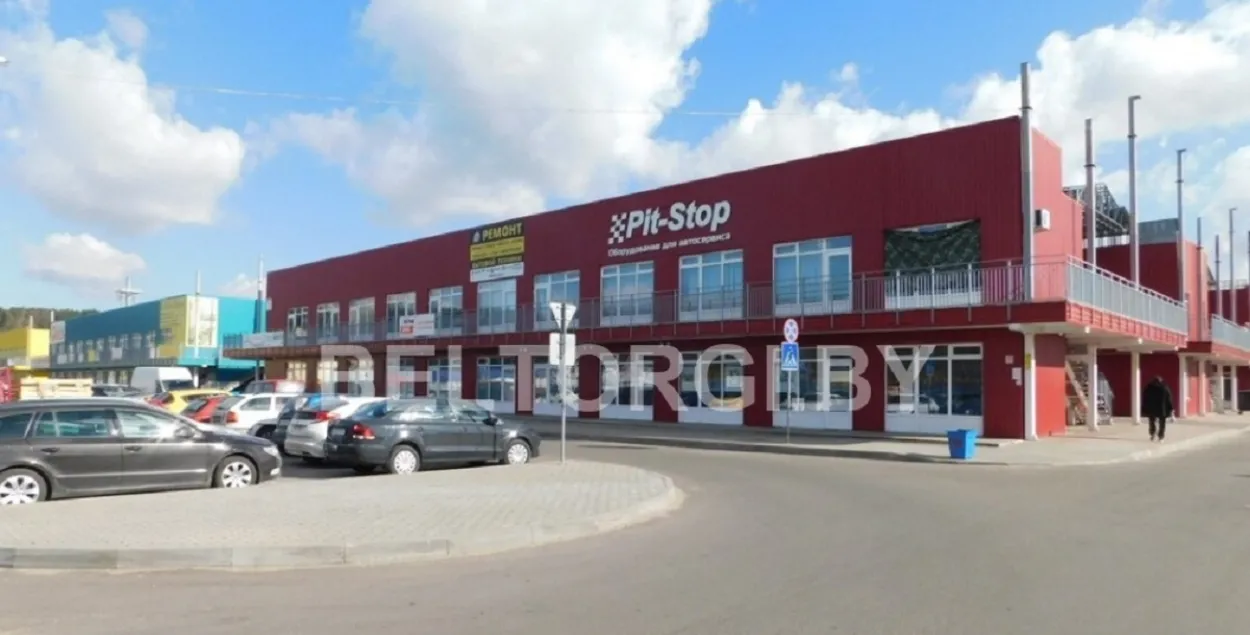 Авторынок в Малиновке
