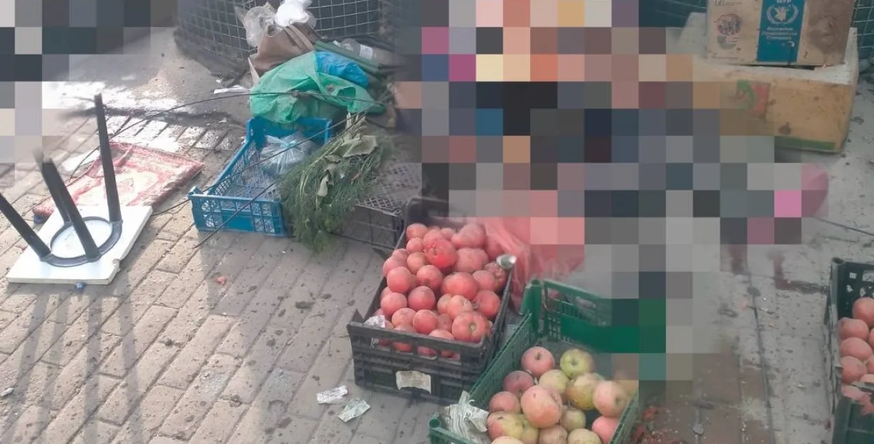 Рынак у Херсоне пасля расійскага абстрэлу
