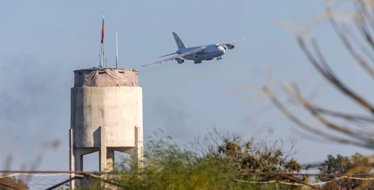 Российский самолет в Сирии
