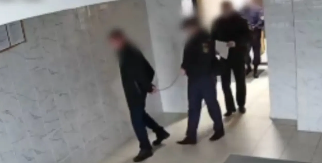 Падазраваных змясцілі пад варту
