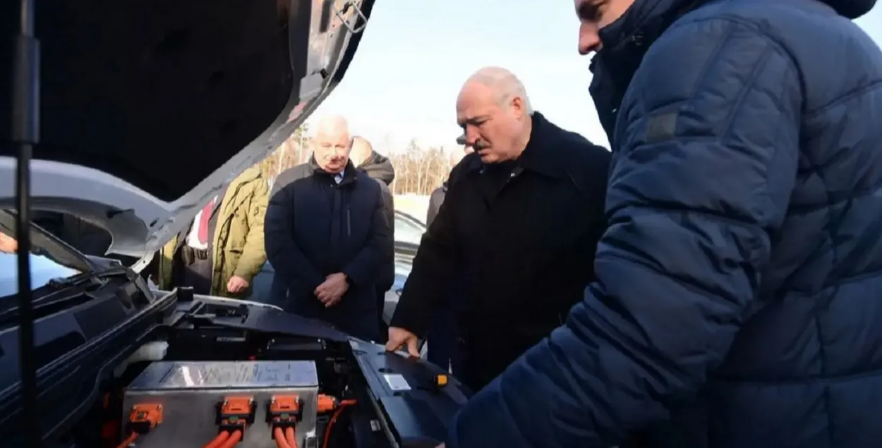 Александр Лукашенко устал ждать
