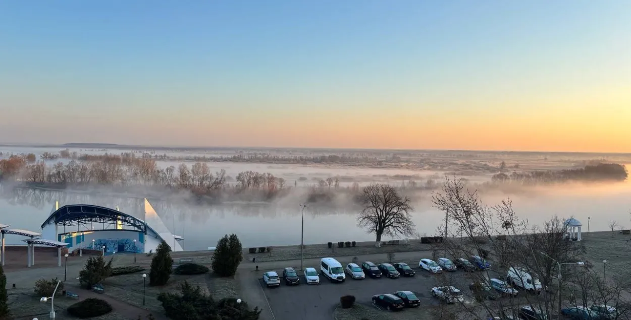 Туман у сакавіку
