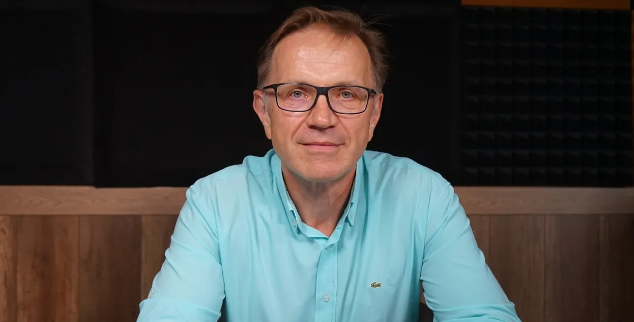 Аляксей Дзікавіцкі
