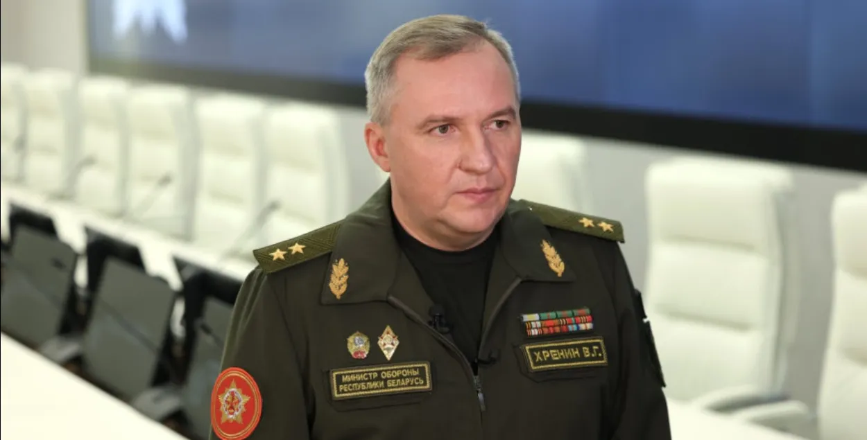Министр обороны Виктор Хренин
