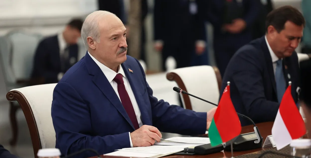 Александр Лукашенко
