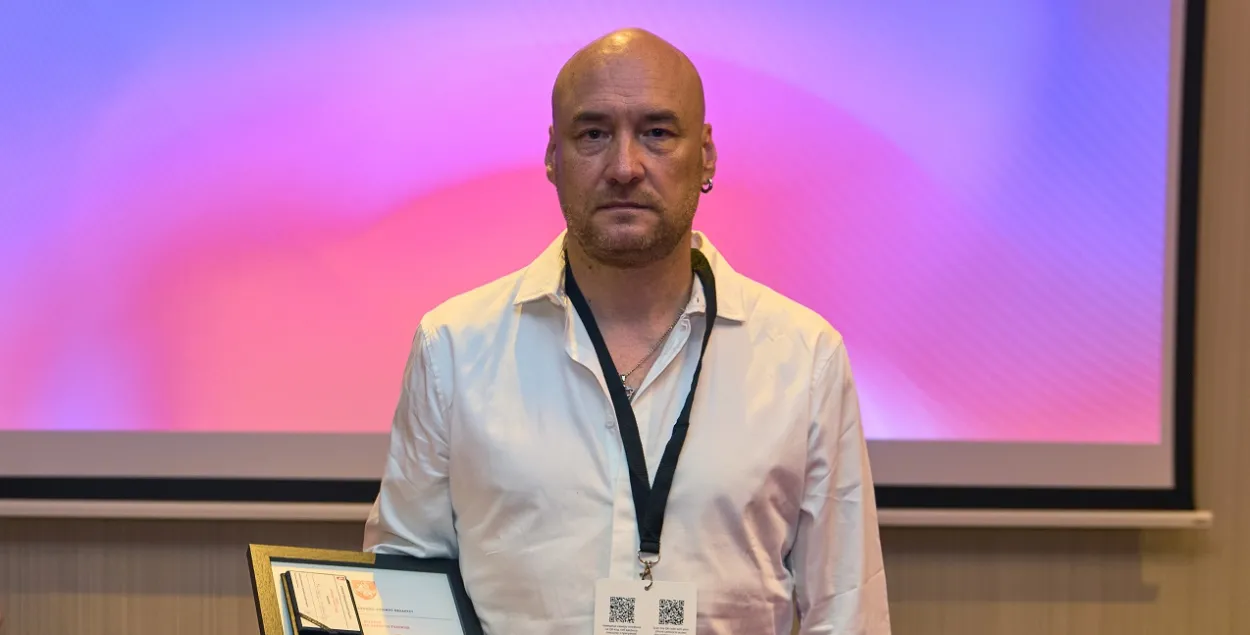 &nbsp;Валентин Стефанович
