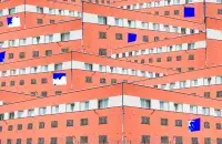Не похоже, что политзаключенных будет становиться меньше, а как их спасать — непонятно / коллаж Влада Рубанова
